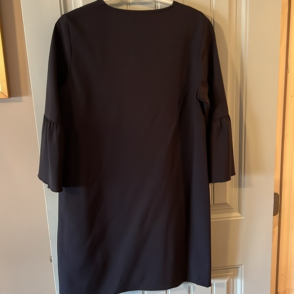 Tom Taylor Dress - Picture 4 of 4